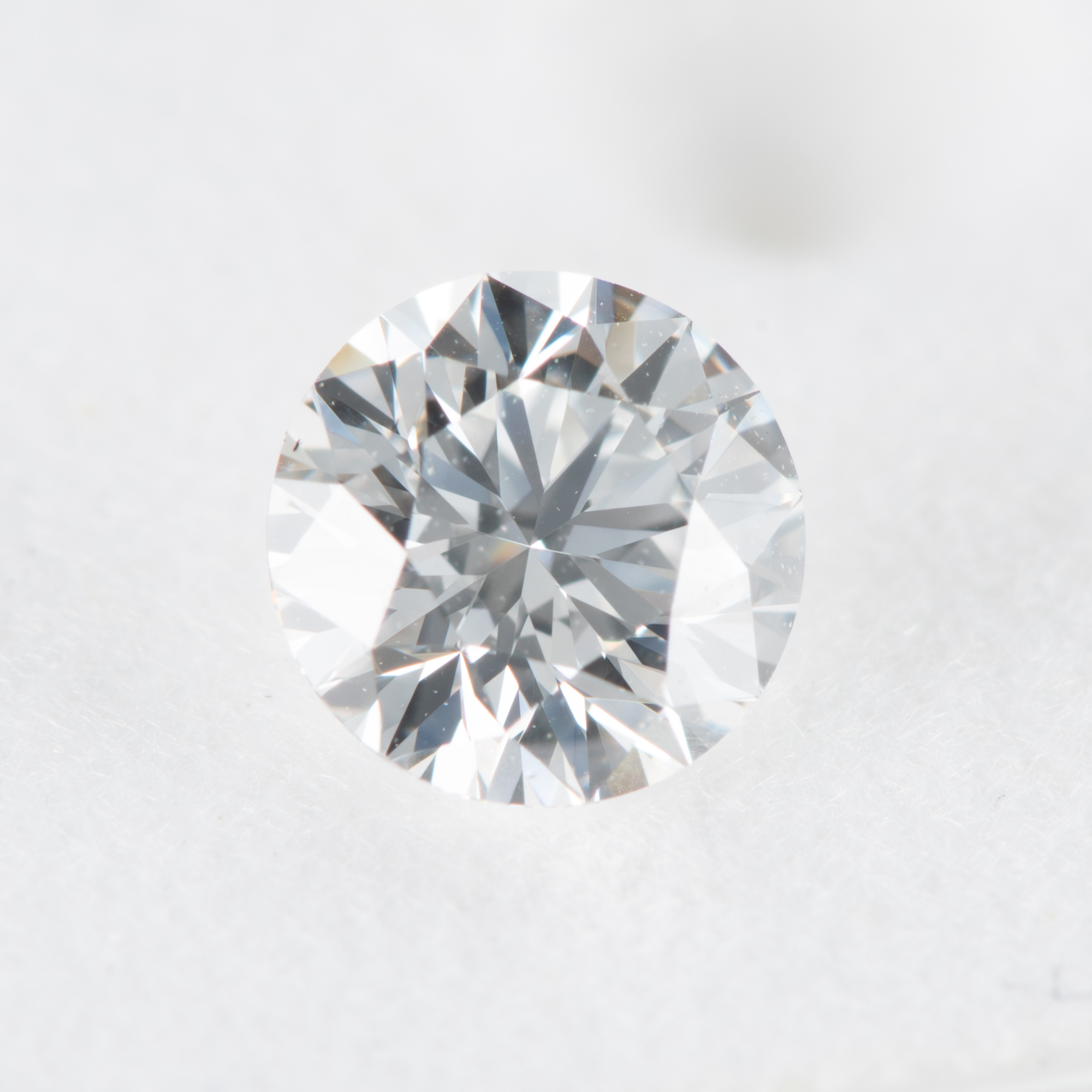 0.35ct ダイヤモンドルース トリプルエクセレント ラウンド(0.35ct F VS2 3Ex GIA) – 株式会社瑞勝 | ZUISHO  Diamonds